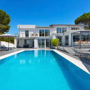 Siempre Domingo Villa Marbella
