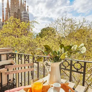 Bbarcelona Sagrada Familia Garden , Barcellona Spagna